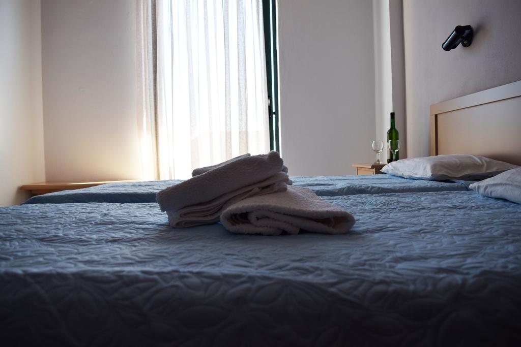 أغيا غاليني Iro Hotel المظهر الخارجي الصورة