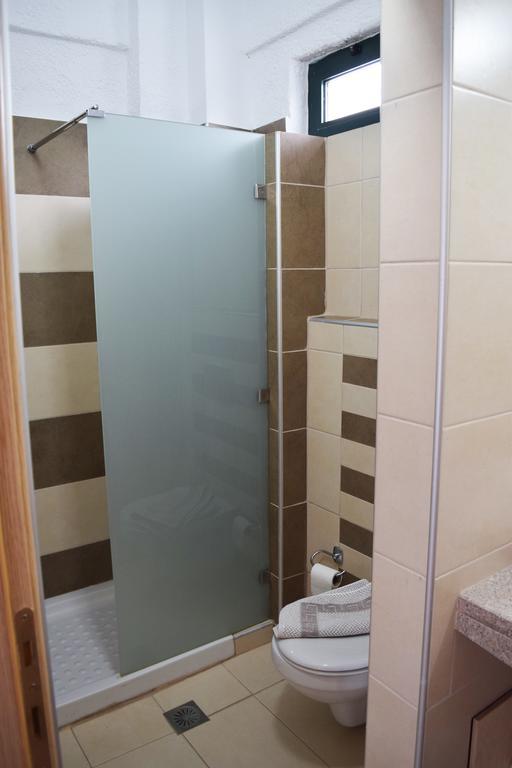 أغيا غاليني Iro Hotel المظهر الخارجي الصورة